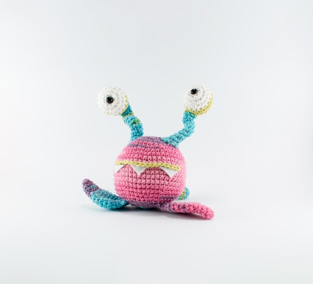muñeco de peluche de tejido