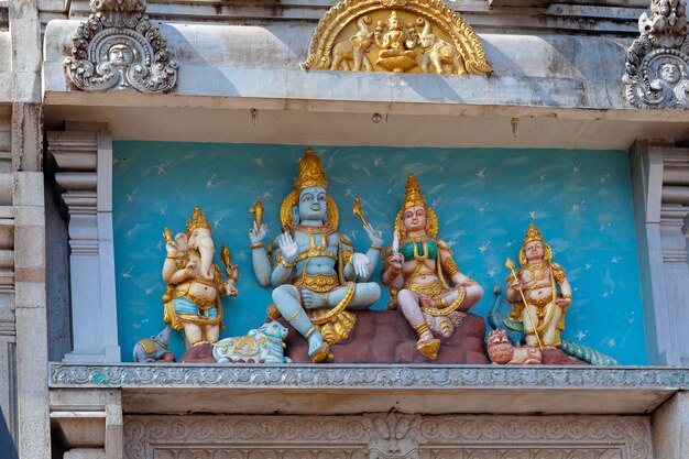 Murdeshwar is een stad in Bhatkal Taluk van het district Uttara Kannada in de staat Karnataka, India