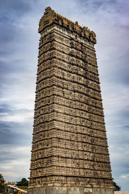 Foto murdeshwar tempel ingang poort in de vroege ochtend