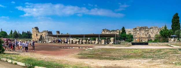 Muren van de oude stad Hierapolis in Pamukkale, Turkije