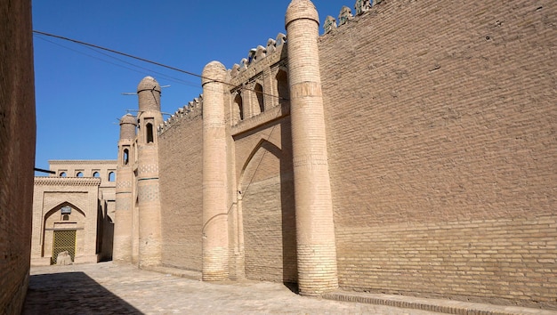 Muren van het oude fort in Khiva