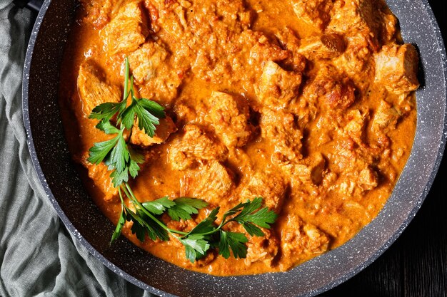 Murgh makhani curry of chicken in tomato sauce