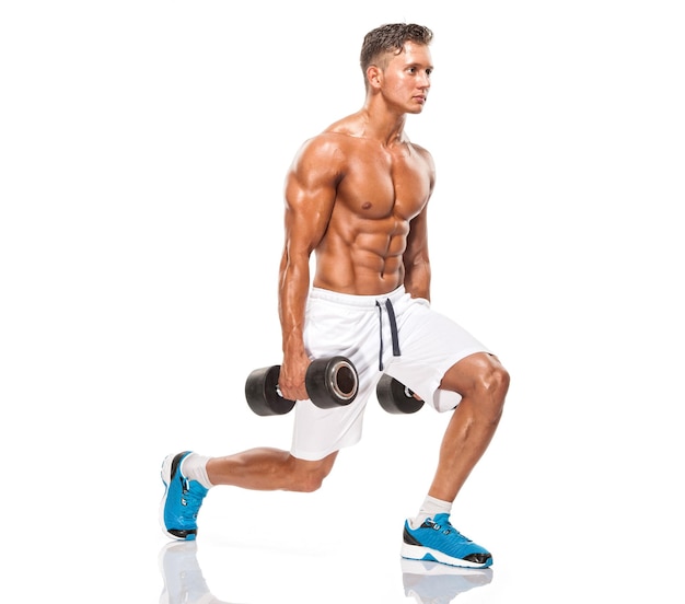 Photo muscular men doing dumbbell lunges exercise