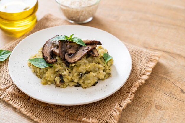 Mushroom Risotto with Pesto and Cheese