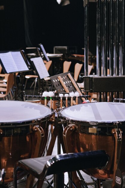 写真 ステージの音楽器具