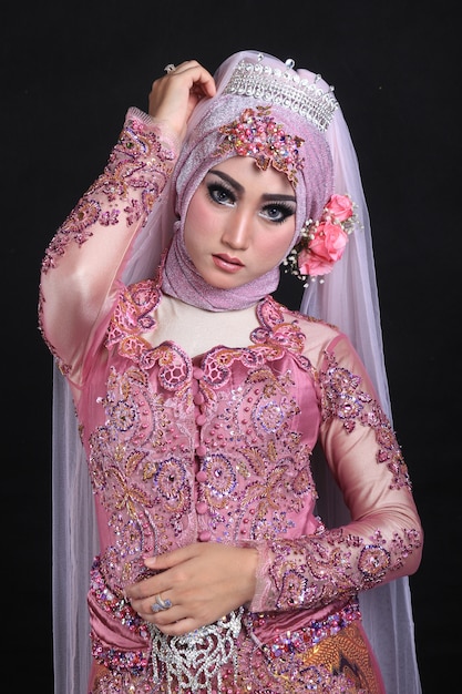 Muslim make up and fashion wedding