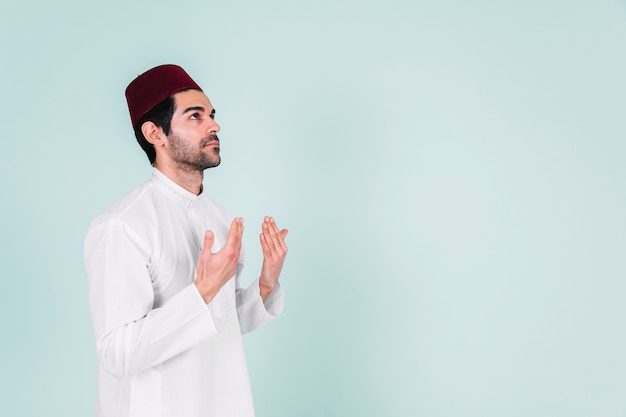 Muslim man praying