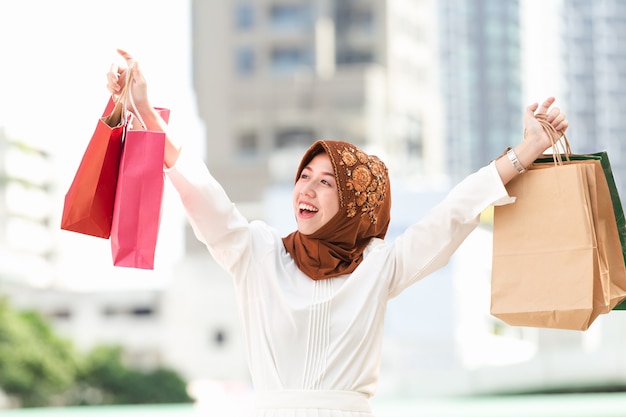 写真 イスラム教徒の少女