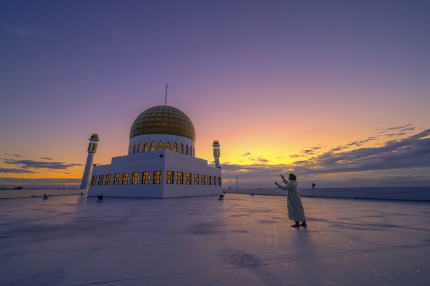 Muslims are praying in the evening