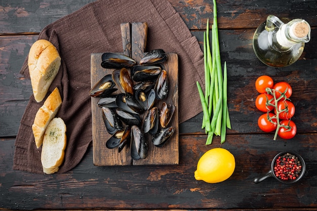 Photo mussels stew in white wine and herbs top view flat lay