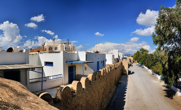 Muur van oude Medina Hammamet Tunesië Middellandse Zee Af