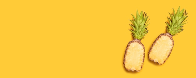 Naadloos patroon met ananas. Tropische abstracte achtergrond.