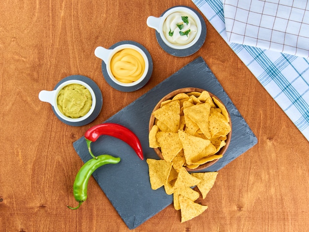 Foto nachos. concetto di cibo messicano.