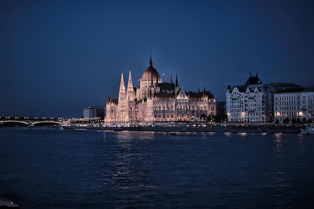 nacht uitzicht architectuur boedapest hongarije toeristische reis nachtleven europa landschap