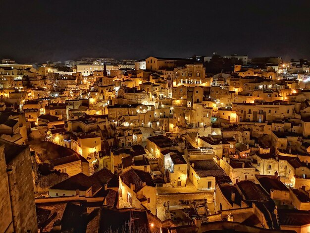 Nachtbeeld van Matera in de regio Basilicata in Italië