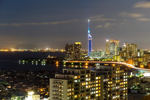 Nachtmening van de Stad van Fukuoka