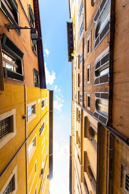 Nadir geschoten vanaf Via dei Coronari (Coronari Street) in Roma, Lazio, Italië.