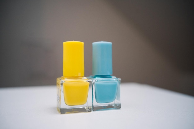 nail polish yellow and blue stay with ukraine