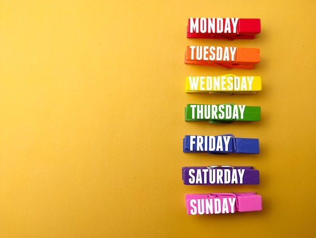 7 Days of the week. Sunday, Monday, Tuesday, Wednesday, Thursday, Friday,  Saturday. Colorful words for planner, calendar, etc. 4938967 Vector Art at  Vecteezy