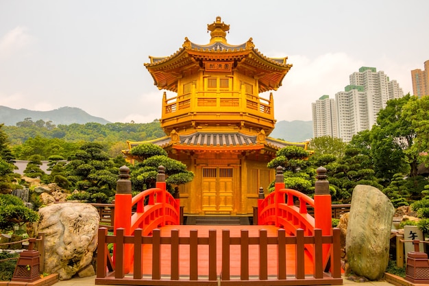 Photo nan lian garden, golden pavilion