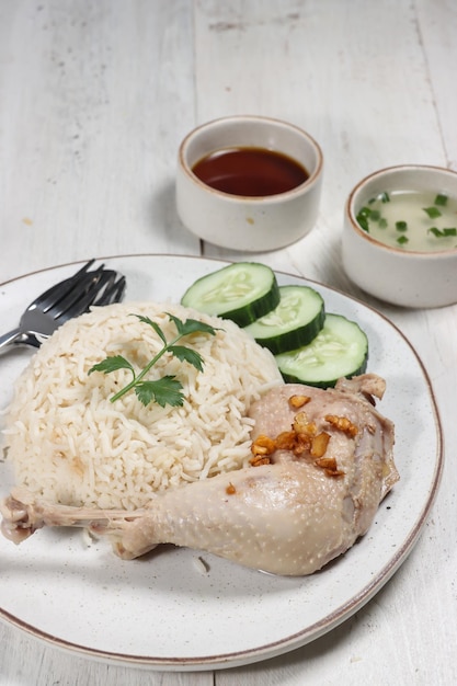 Nasi ayam hainan. Hainanese kiprijst.