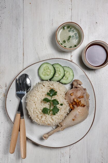 Nasi ayam hainan. Hainanese kiprijst.