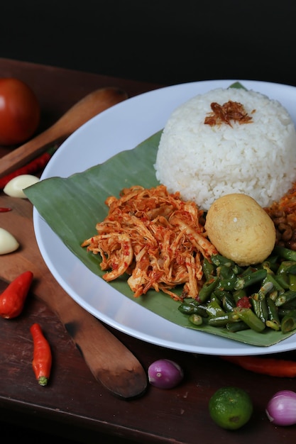 Nasi Balap Puyung is een typisch gerecht van centraal Lombok West Nusa Tenggara