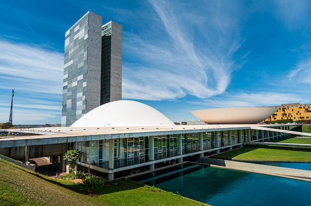 Foto congresso nazionale in una giornata di sole a brasilia df brazil il 14 agosto 2008