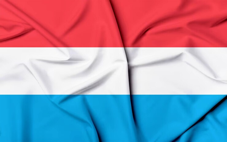 Photo national flag of luxembourg flying effect