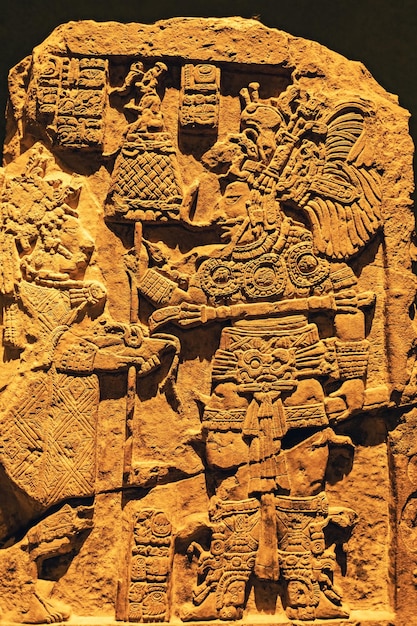 国立人類学博物館の古代アステカ マヤの遺物