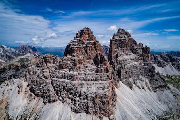 Национальный природный парк Tre Cime в Доломитовых Альпах. Красивая природа Италии.