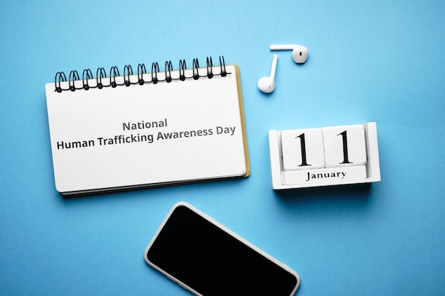 Nationale voorlichtingsdag voor mensenhandel in de wintermaandkalender januari.