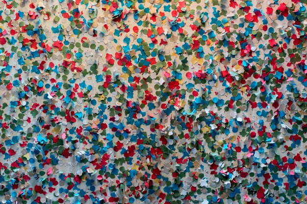 Foto fondo di confetti naturale multicolore