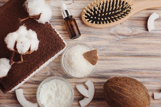 Natural hair treatment with coconut