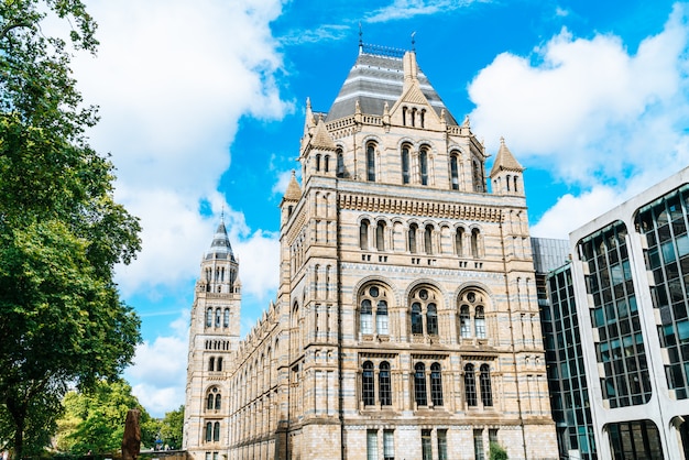 ロンドン自然史博物館