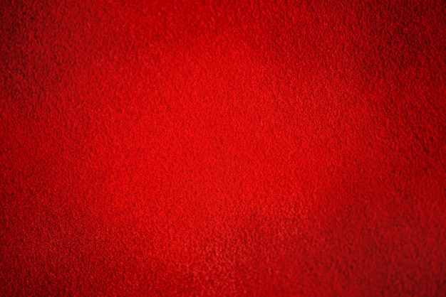 写真 赤い色の天然皮革。背景にスエード。