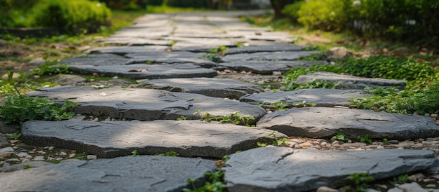 写真 歩道 を 作る ため に 用い られ た 自然 の 石 の 断片