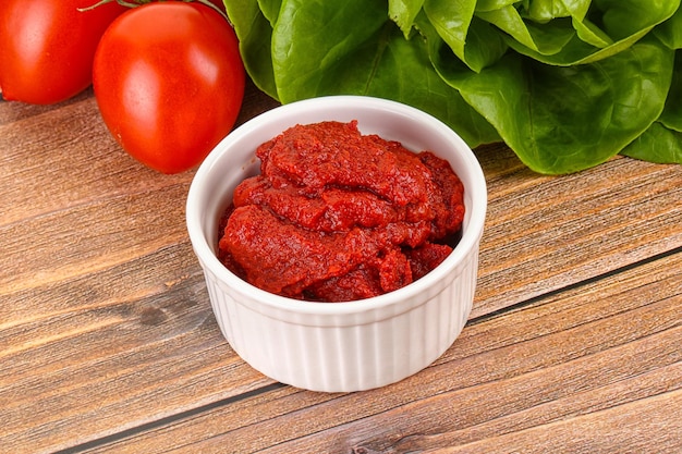 Natural Tomato puree sauce for cooking