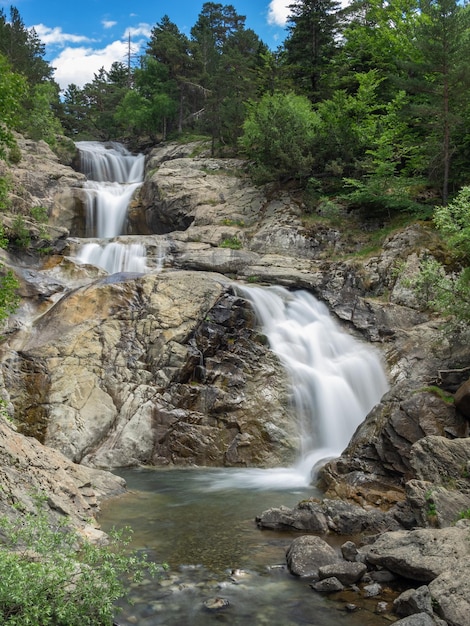 Natuur in aiguestortes nationaal park in pyreneeën catalonië spanje