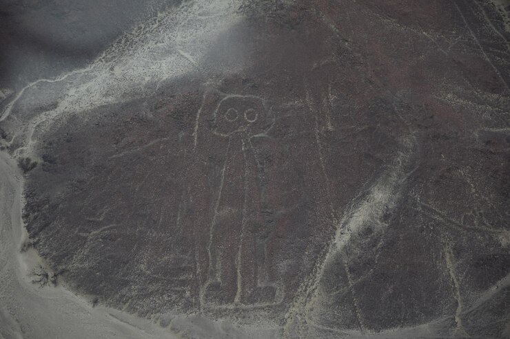 Nazca-lijn van de astronaut Oude geoglyph in de Nazca-woestijn in het zuiden van Peru