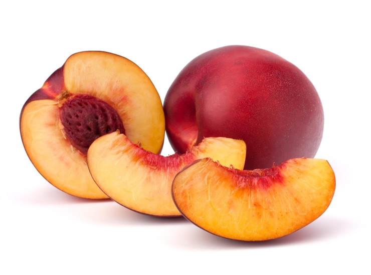 Photo nectarine fruit isolated on white background