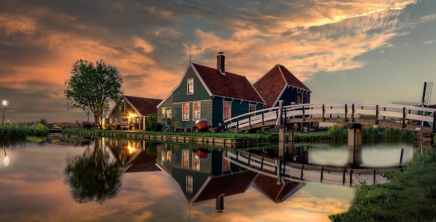 Nederlandse reflecties