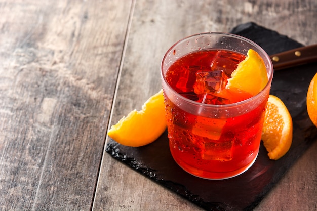 Photo negroni cocktail