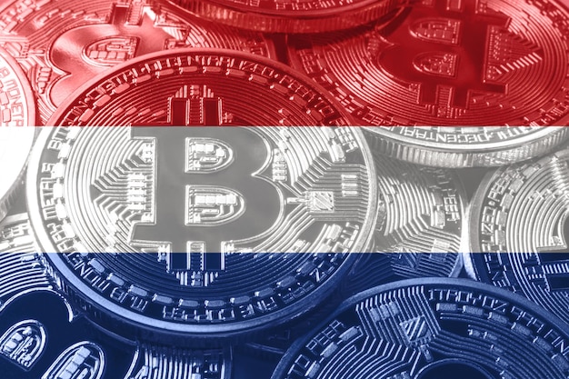 オランダのビットコインフラグ、国旗暗号通貨の概念黒の背景