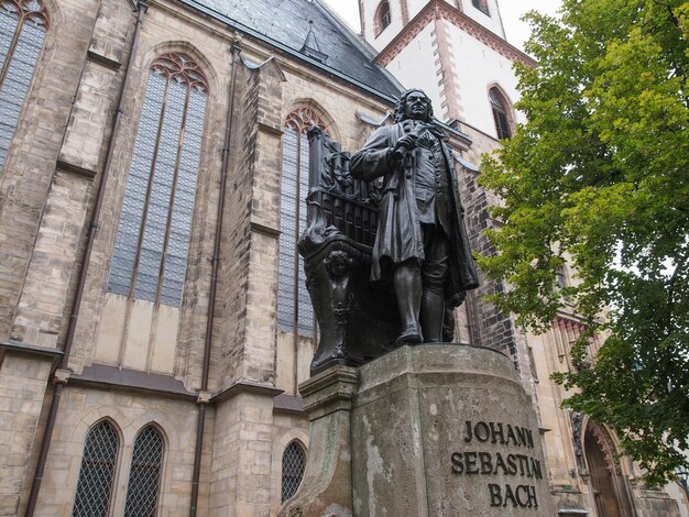 Neues Bach Denkmal