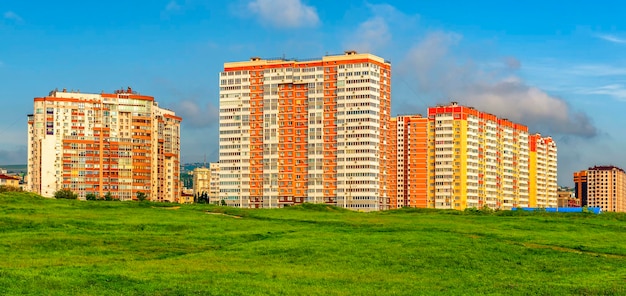 Photo new houses in the southern microdistrict of the city of novorossiysk