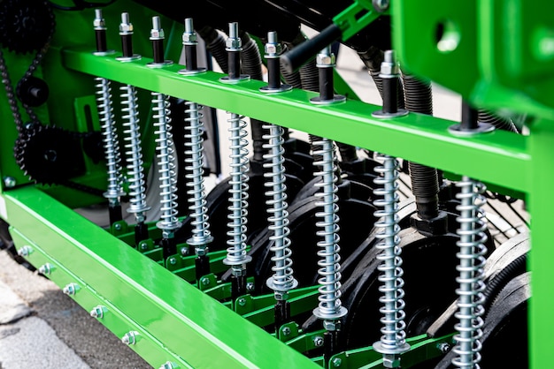 新しい近代的な農業機械および装置の詳細