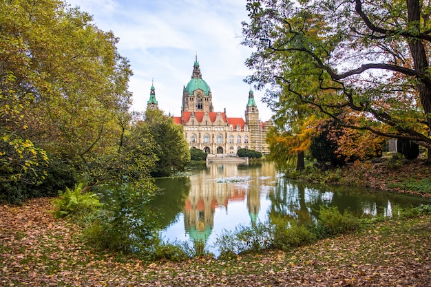 Photo new town hall in hanover, germany