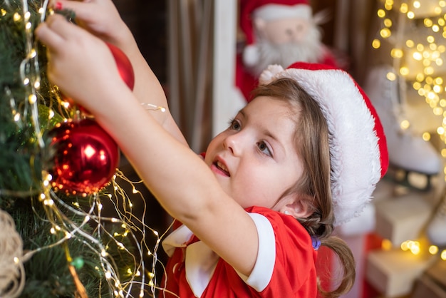 Anno nuovo e concetto di bambini di natale