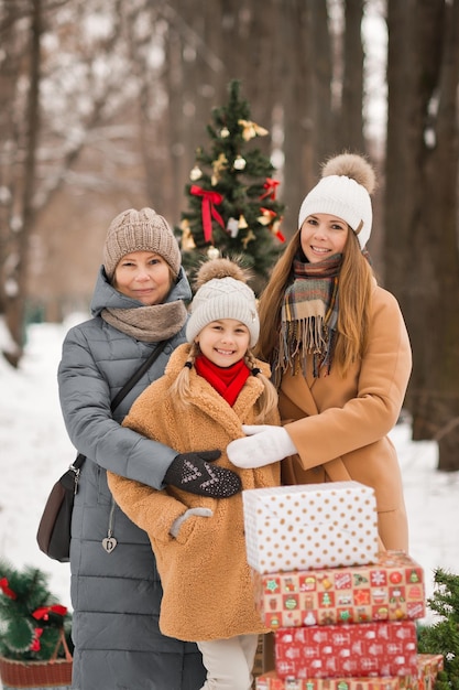 New Years family photo in a snowy forest 3551